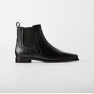Zara Chelsea boots in real leather